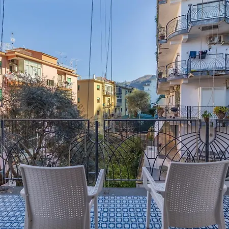 Capo Sereno - Large & Bright With Terrace