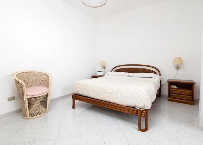 Capo Sereno - Large & Bright With Terrace Διαμέρισμα Σορέντο