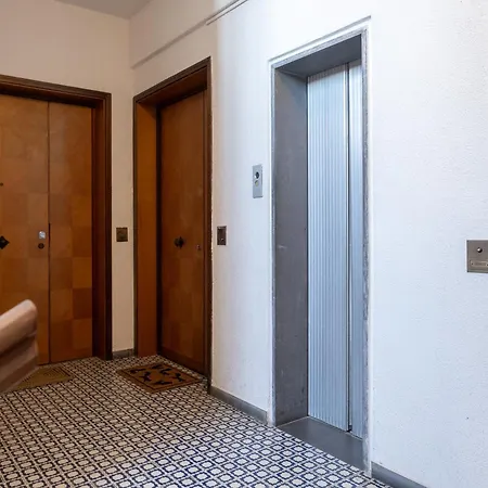 Capo Sereno - Large & Bright With Terrace *