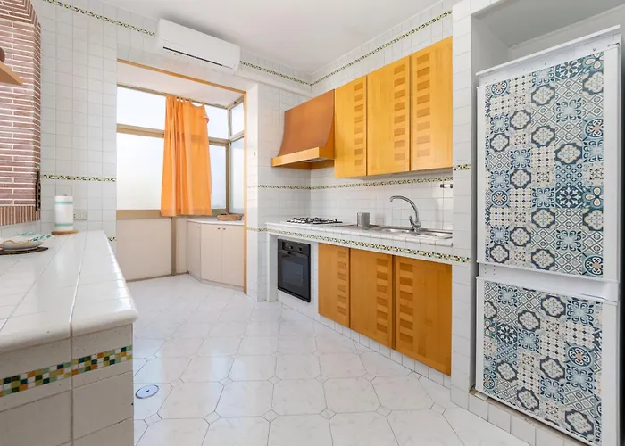 Capo Sereno - Large & Bright With Terrace Apartmán *